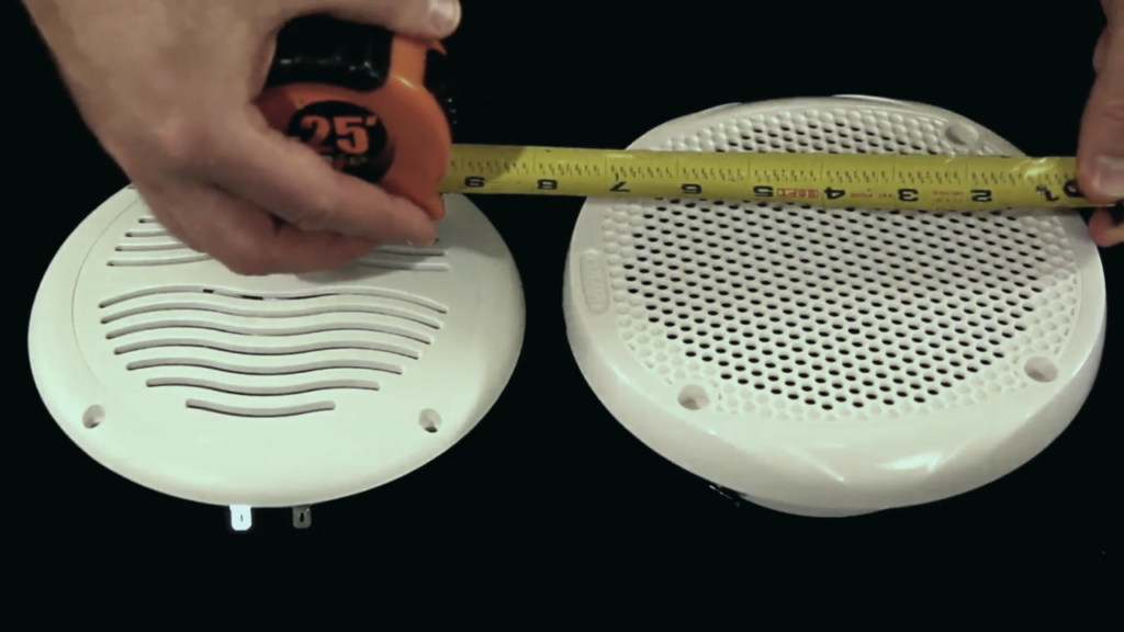 Video: How to Find Speakers That Fit on Your Boat