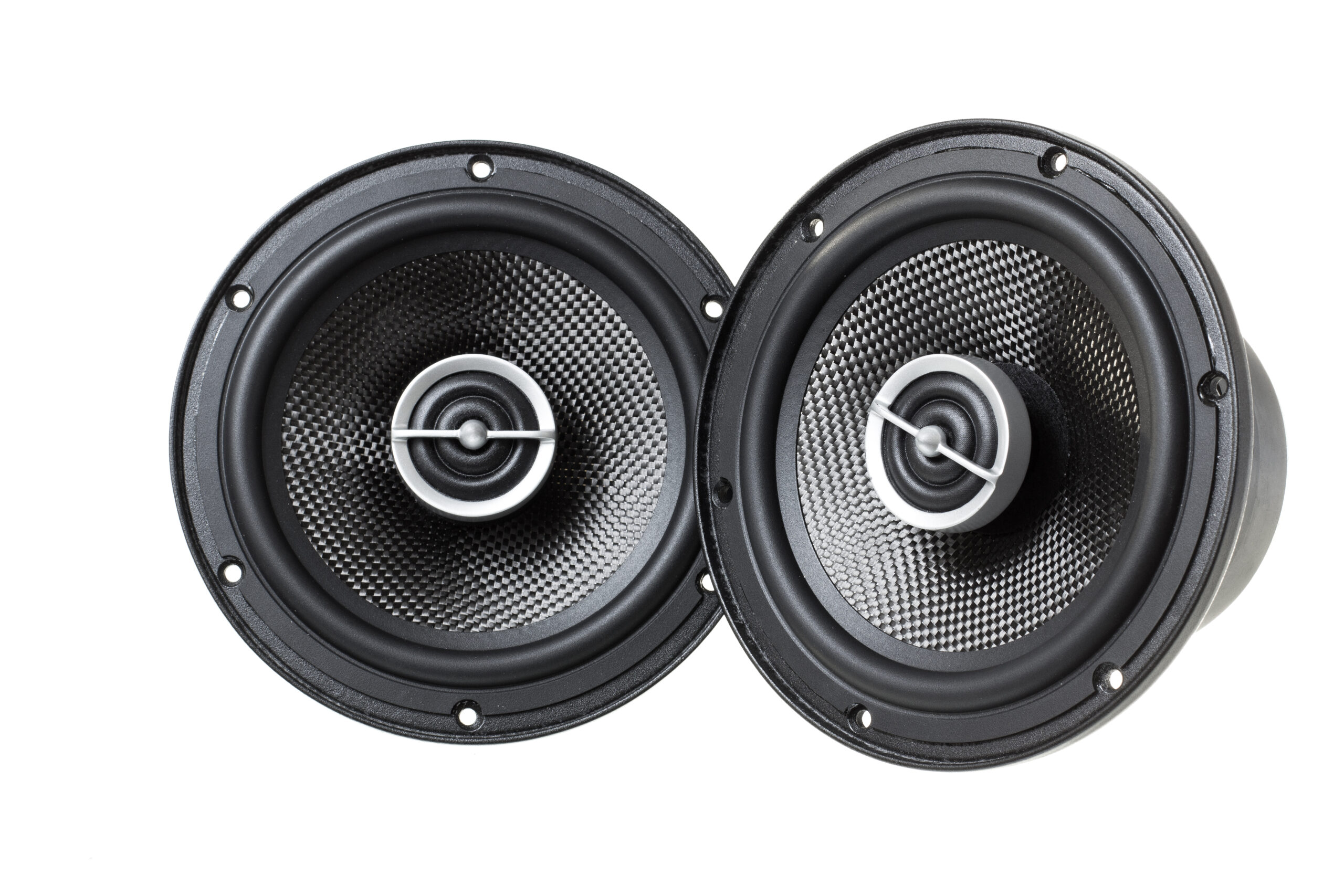 Read more about the article 3 Steps to Choose the Best Marine Speakers for Your Boat